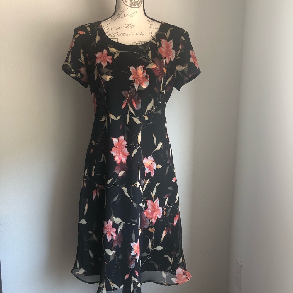 JESSICA HOWARD | Flower Dress Size 10